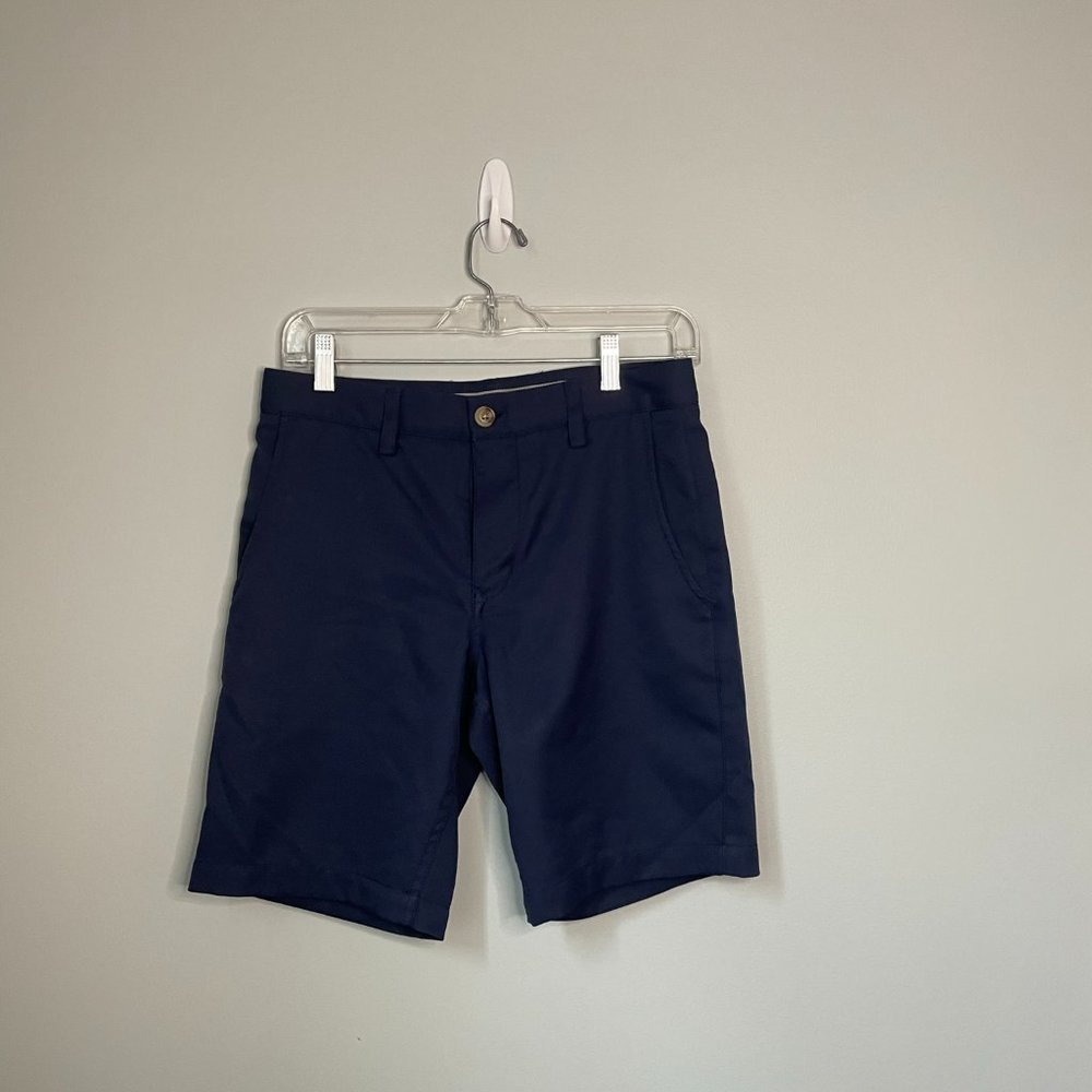 Vineyard Vines performance short size 28 men's